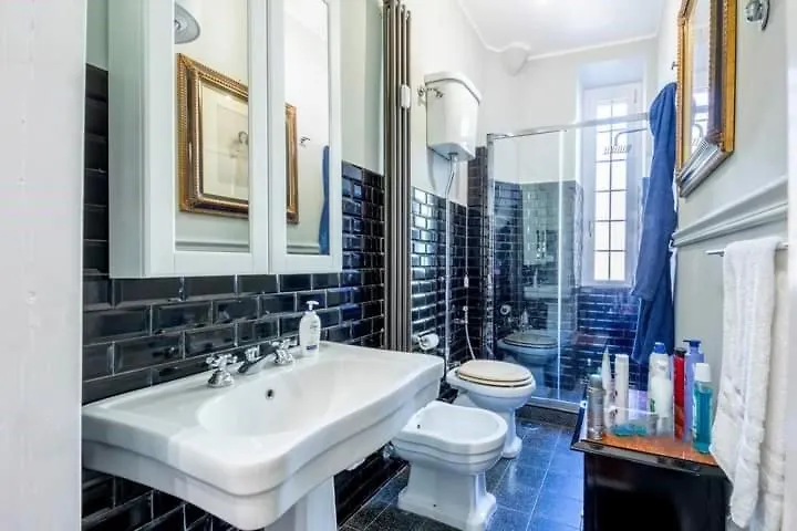 Realty Company Vittoria Apartment Rome