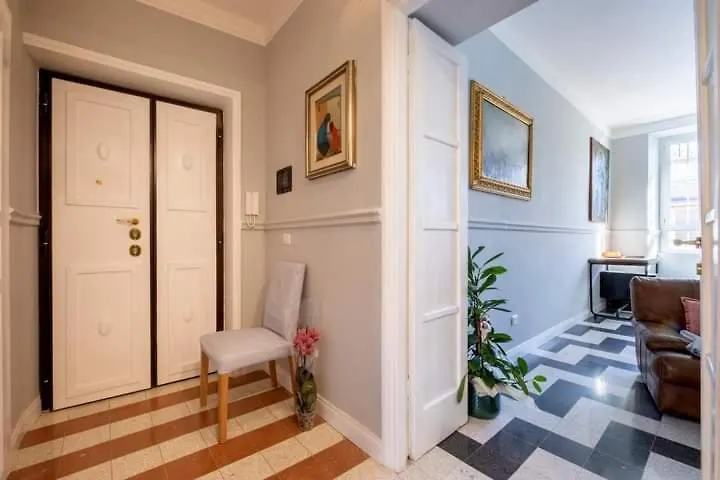 Realty Company Vittoria Apartment Rome