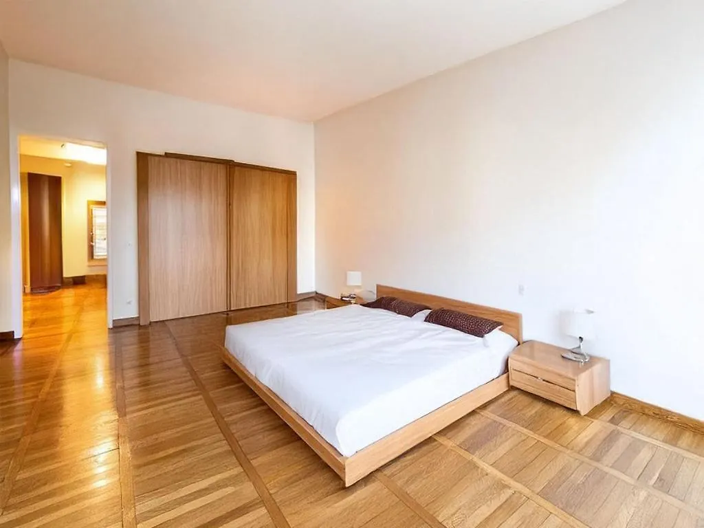 Realty Company Vittoria Apartment Rome